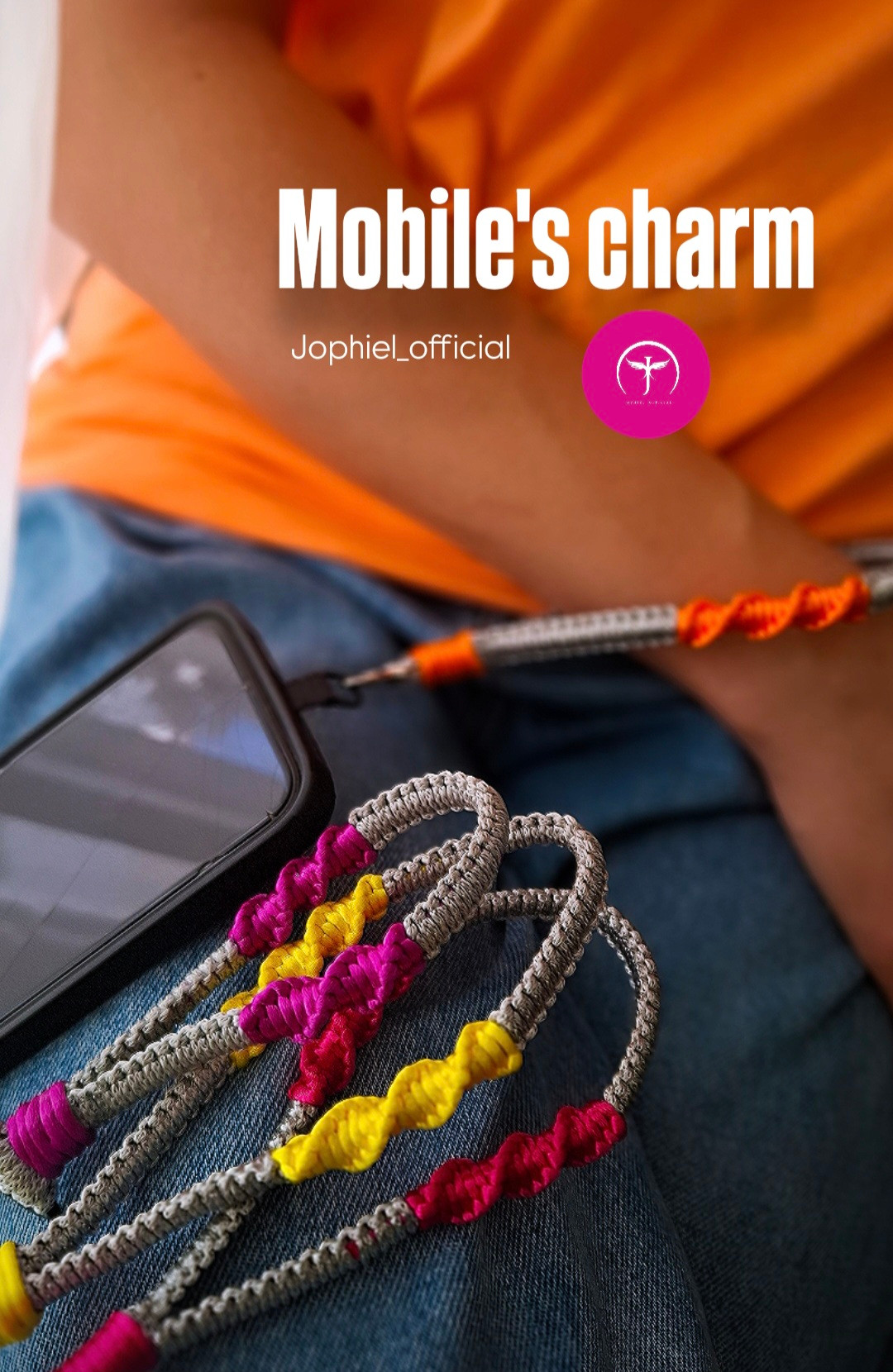 آویز موبایل